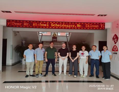 德國客戶來訪健達公司